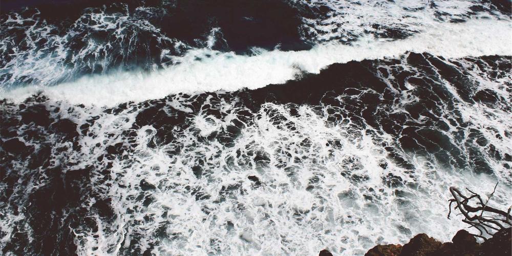 Claude vs ChatGPT AI comparison coding performance test 2026